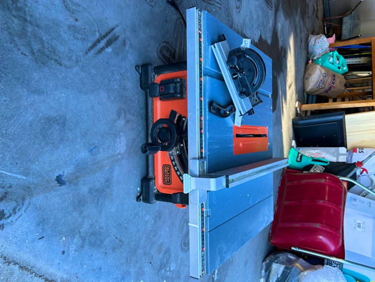 Black&decker bordsag med stativ