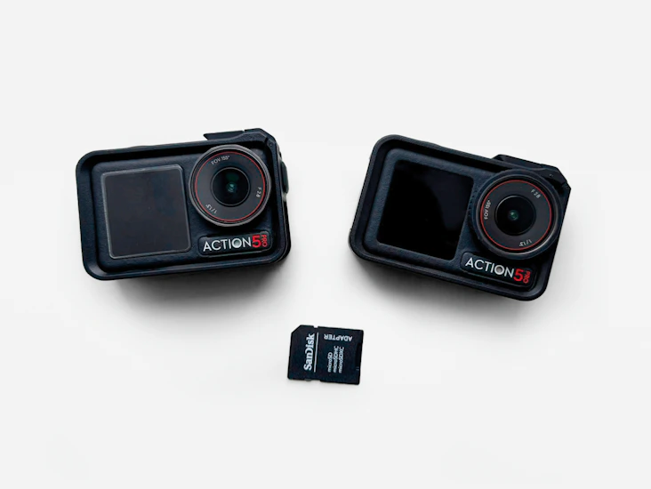 Dji osmo action 5 pro dual camera kit - 4k 120fps | waterproof | dual setup | sd cards + accessories included