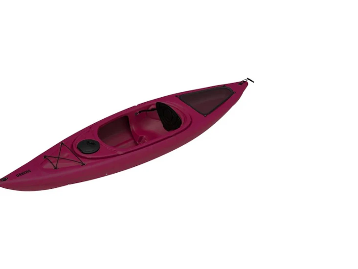 Enmanskajak med kajakpaddel på plats i ekoln