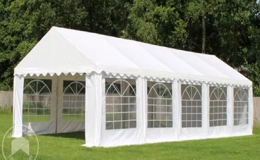 Partytält 7  4x8m (pvc 700 duk)