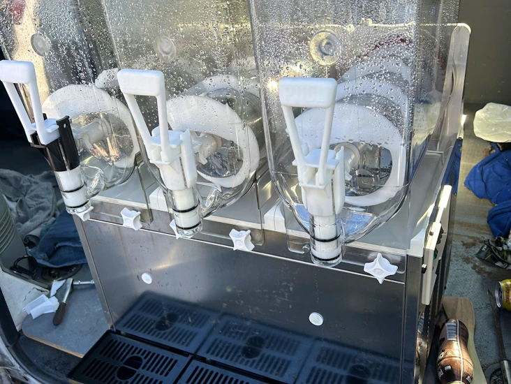 3x10 liter slushmaskin til utleie