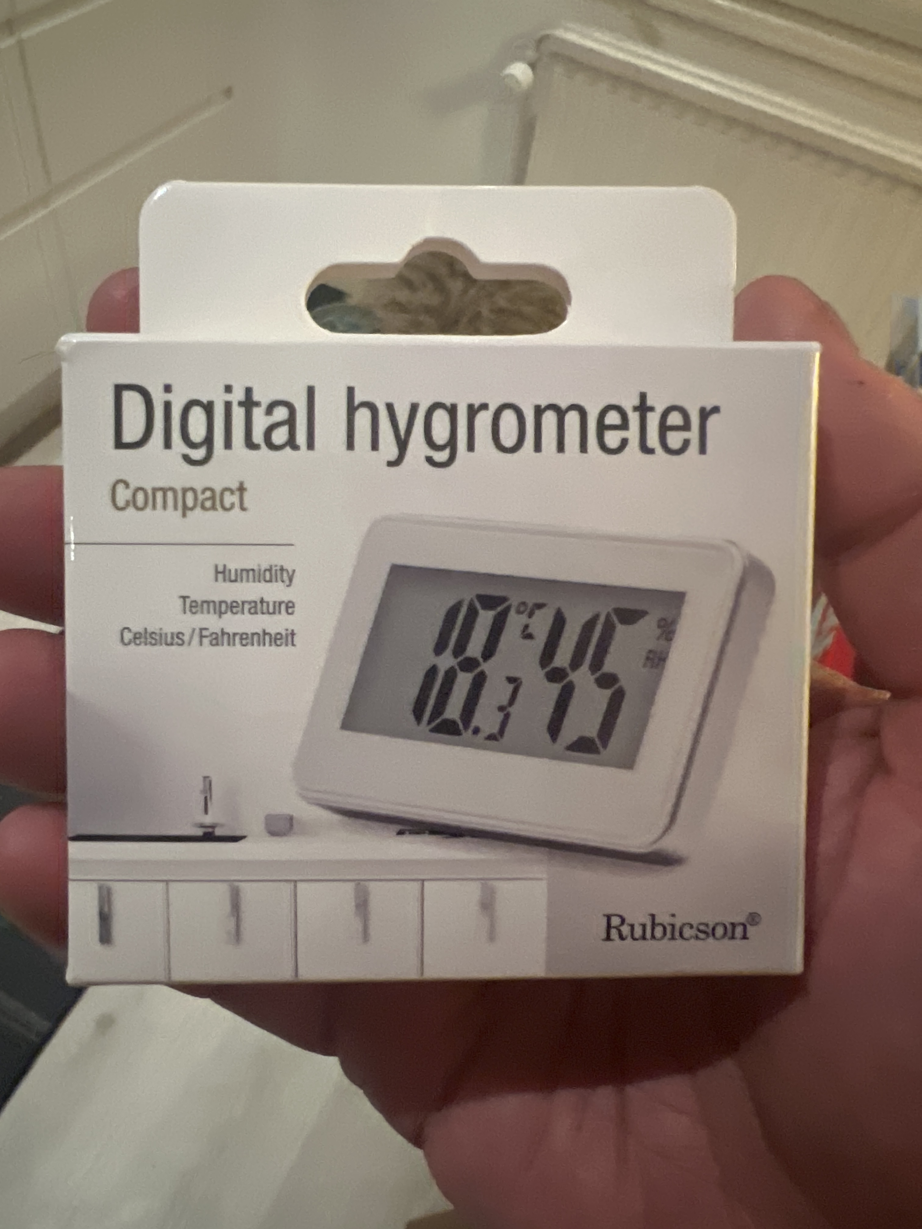 Digital hygrometer