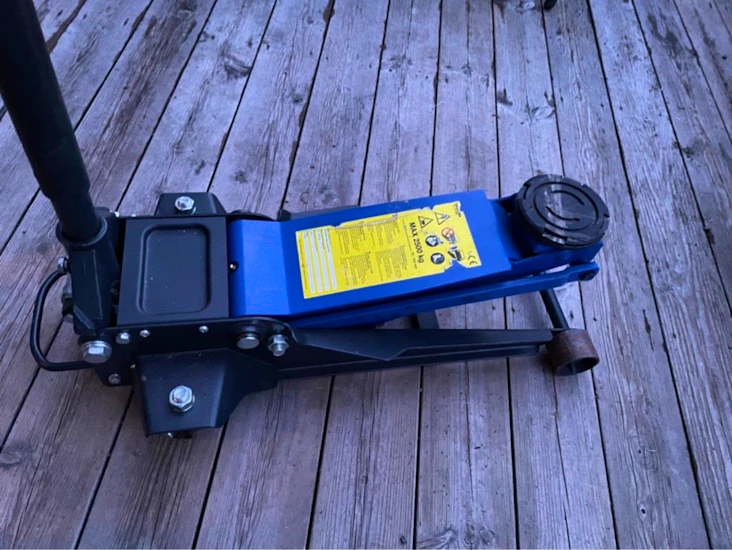 Garasjejekk 2500kg lavprofil 75-510mm løft