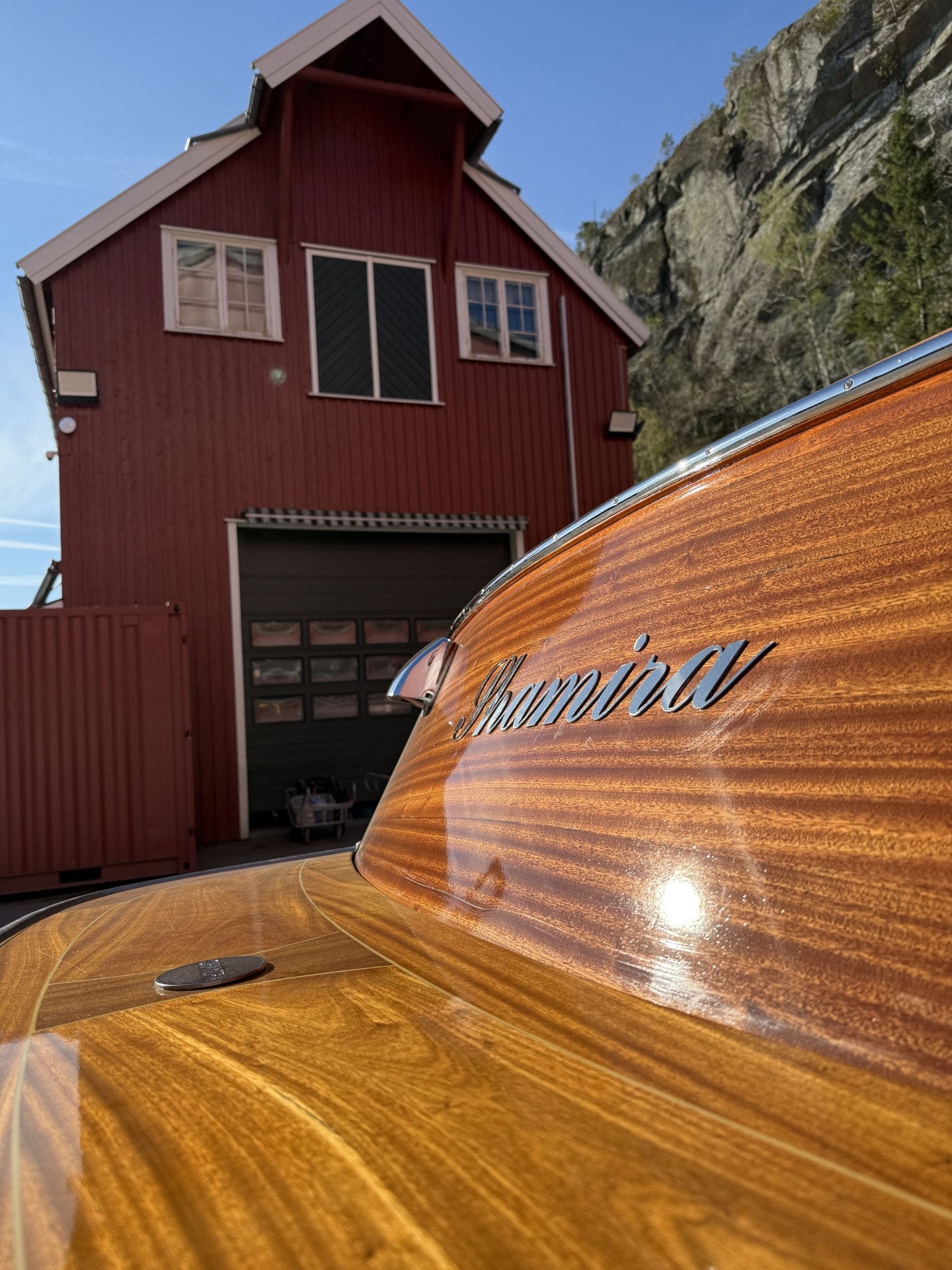 Eikeli mercruiser v8