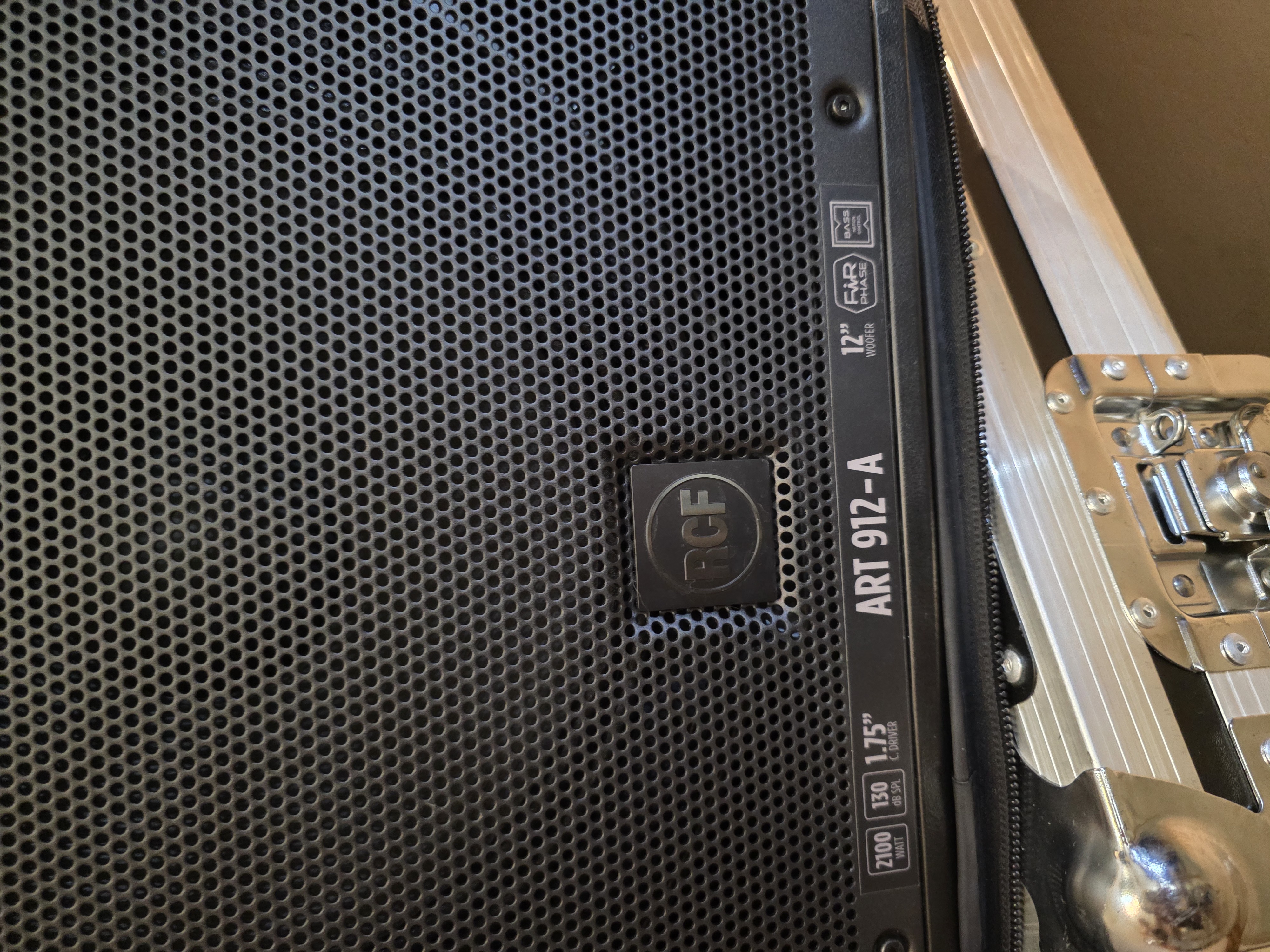 Rcf art 912-a 2100w active speaker (single)