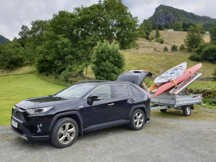 Tysse fritidshenger med lokk