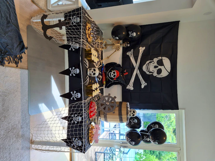 Piratkalas/piratfest/pirattema