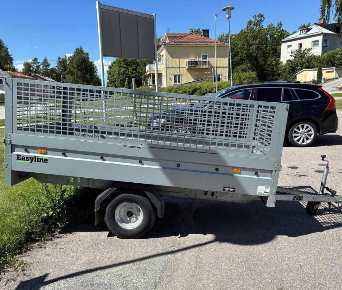 Släpvagn med gallergrind - 750kg