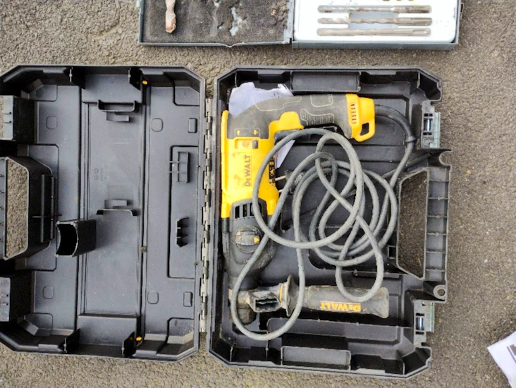 Dewalt borhammer +borsett