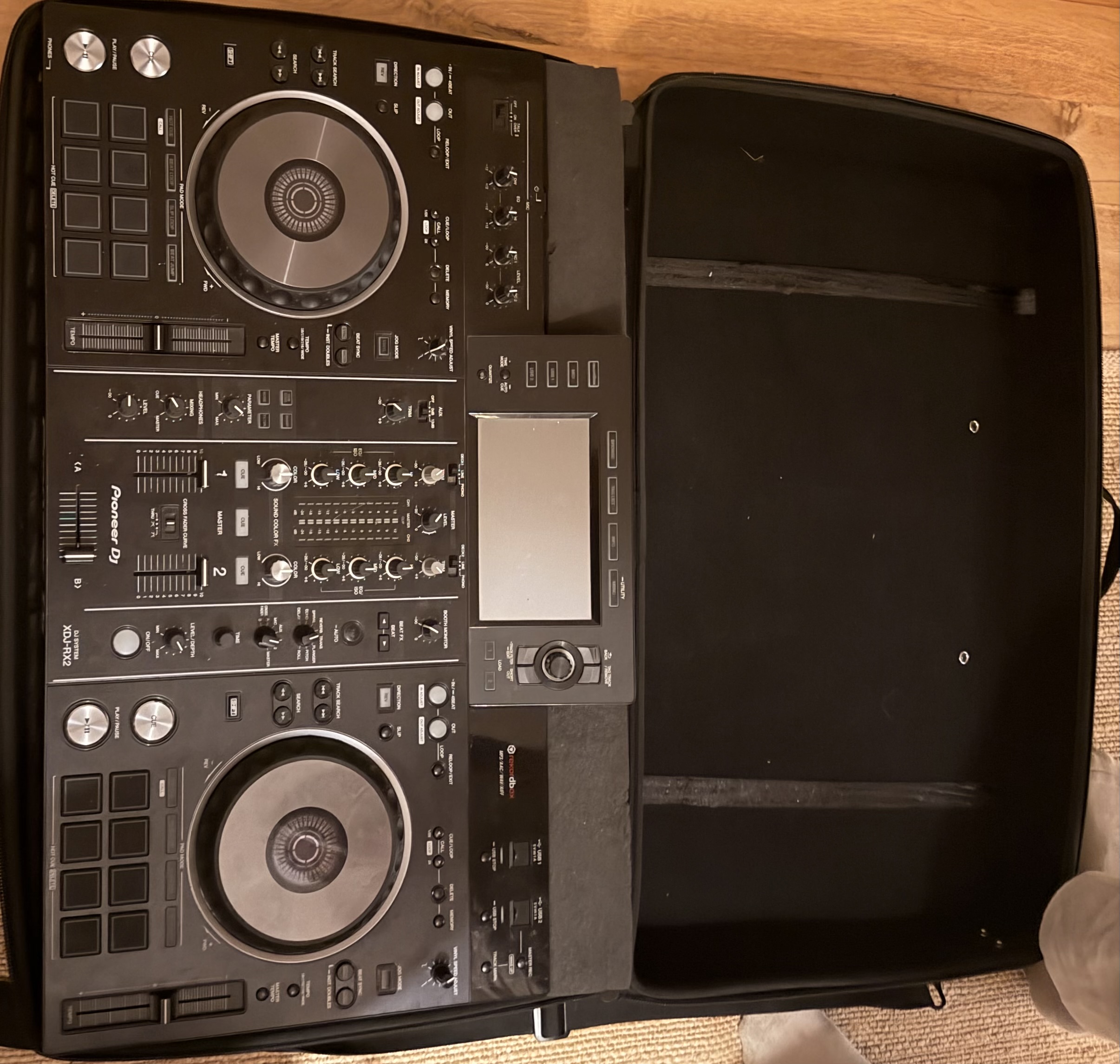 Xdj rx2 - dj deck