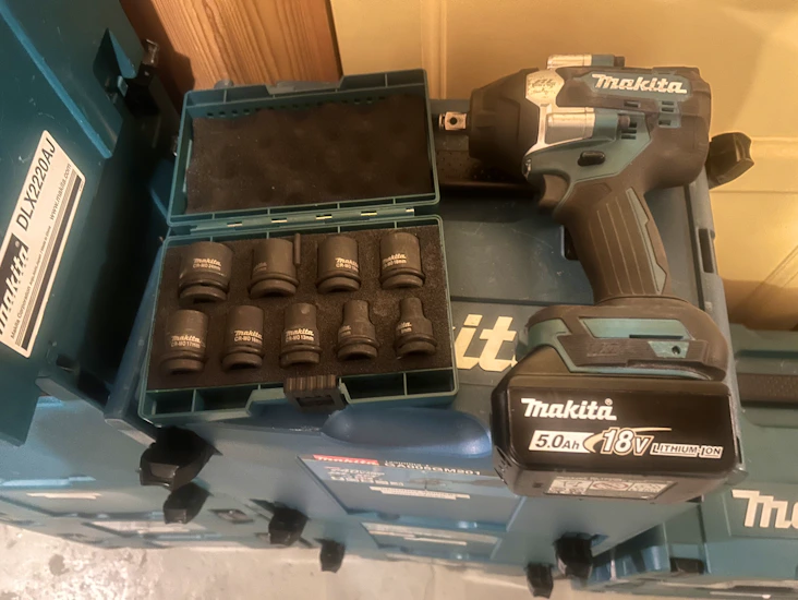 Muttertrekker med kraftpiper 18v