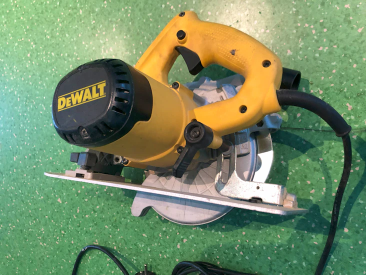Dewalt sirkelsag
