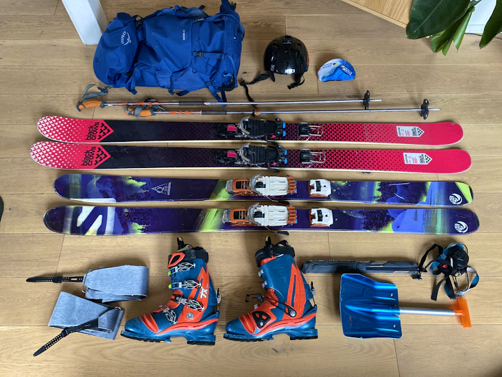 Telemarkpakke 🎿 str 46, velg mellom to par ski