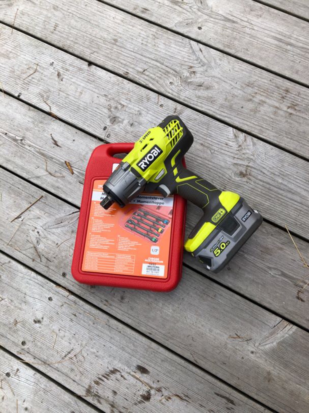 Ryobi muttertrekker+momentstaver