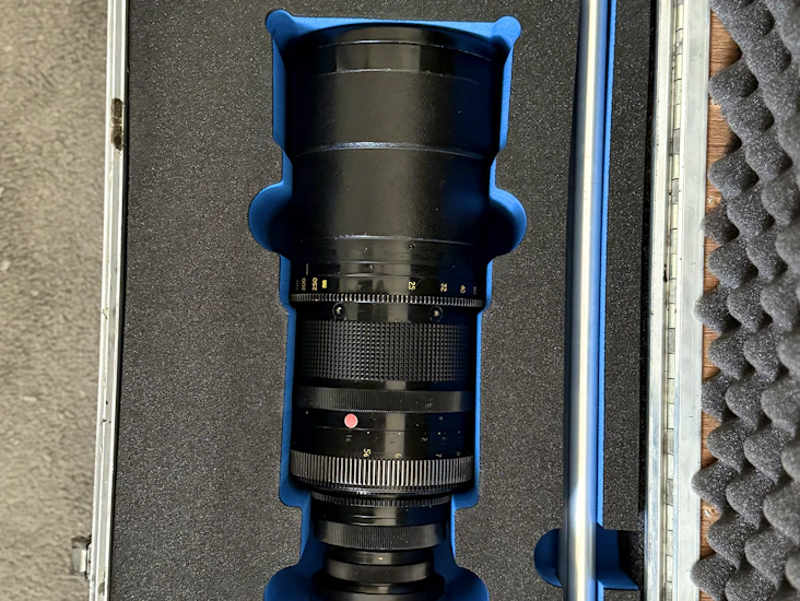 Cooke cine varotal zoom lens taylor hobson 25-250 t3.9 pl mount