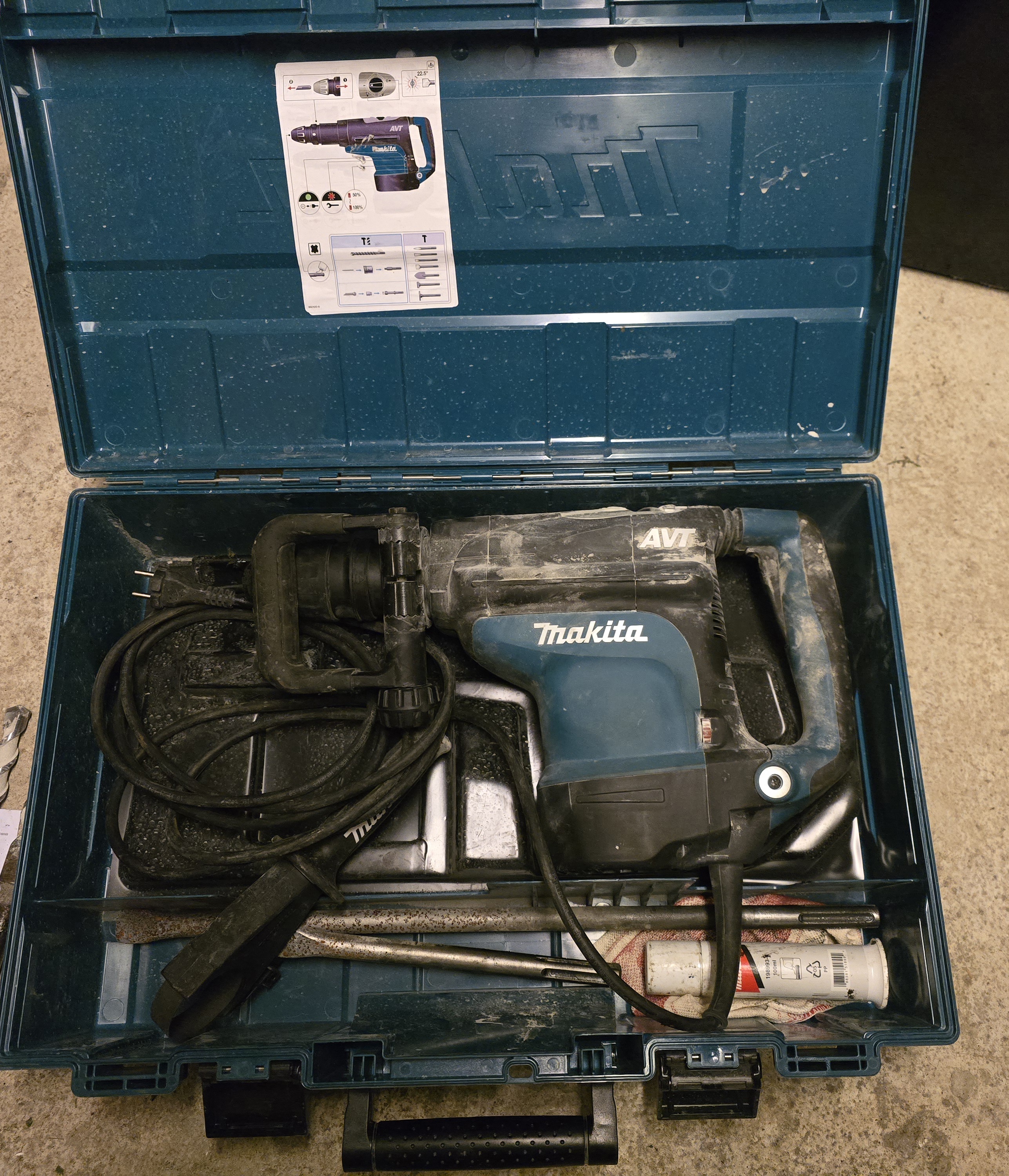 Makita 4511c kombinert bor- & meiselhammer