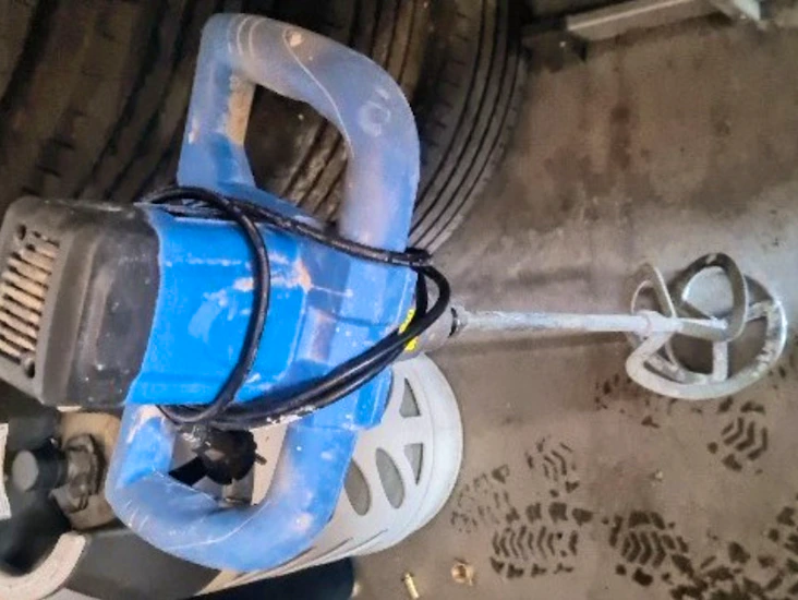 Biltema sementmikser