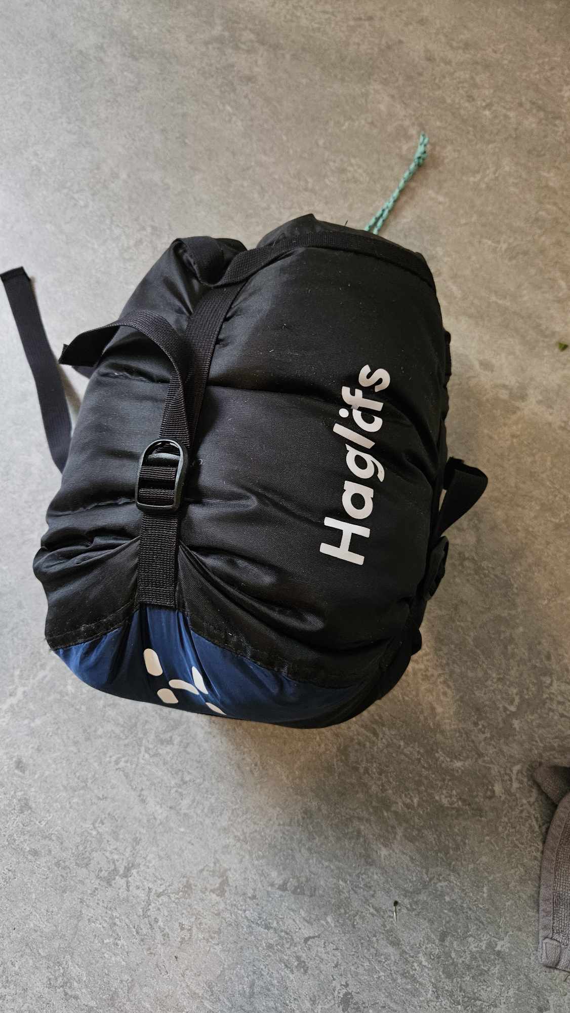 Sovsäck haglöfs -1