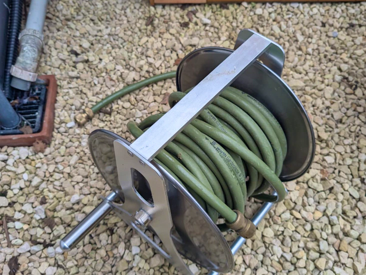 Hose, connectors & reel