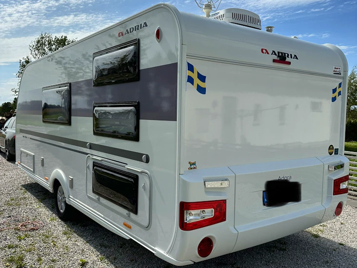 Adria adora 573 pt ac