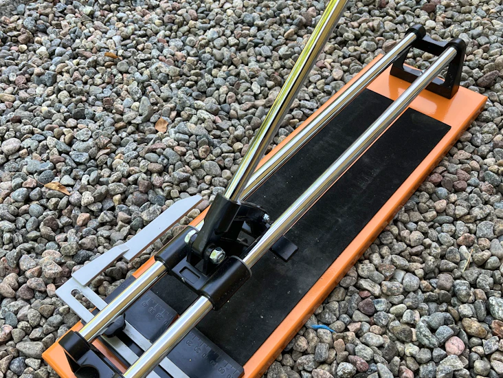 Manuell kakelskärare