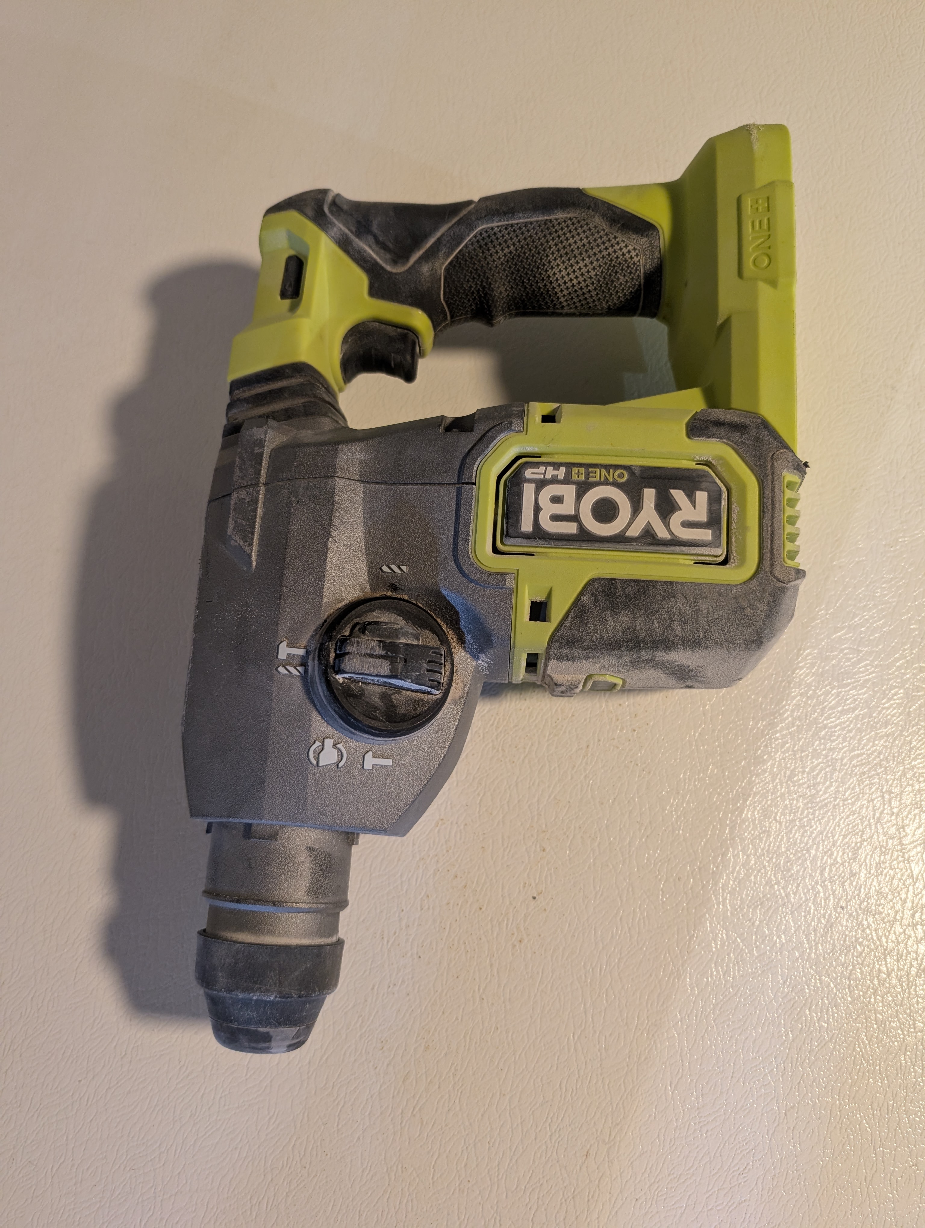 Ryobi batteridrevet borhammer 