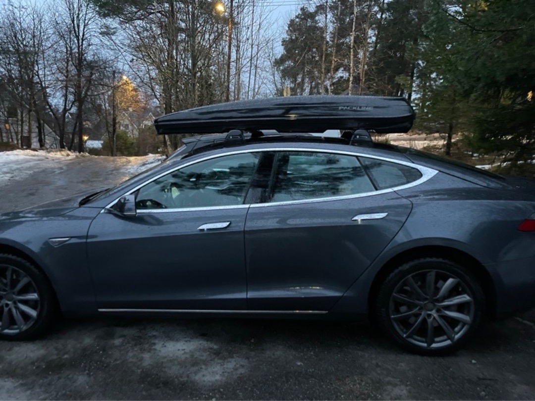 Packline takboks/skiboks, passer til tesla s