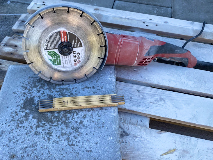 Vinkelslip 230mm / stenkap