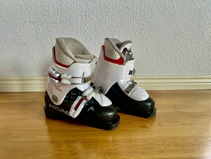 Barnpjäxor storlek 30–31 (mp 190–195)