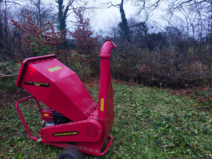 Titan pro wood chipper/shredder