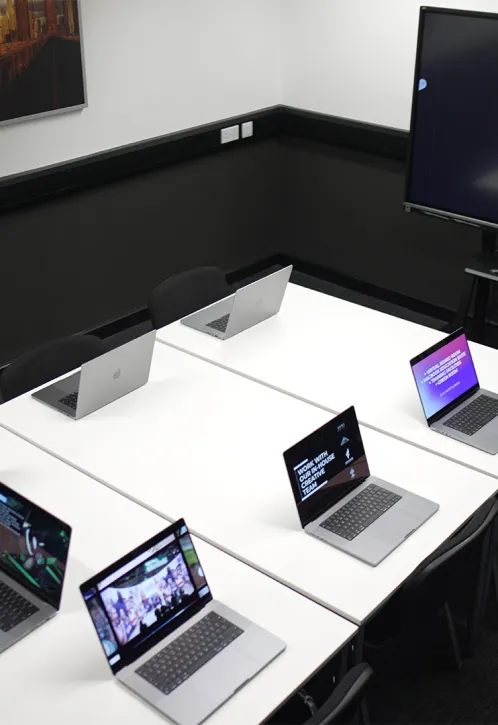 Creative digital lab training room