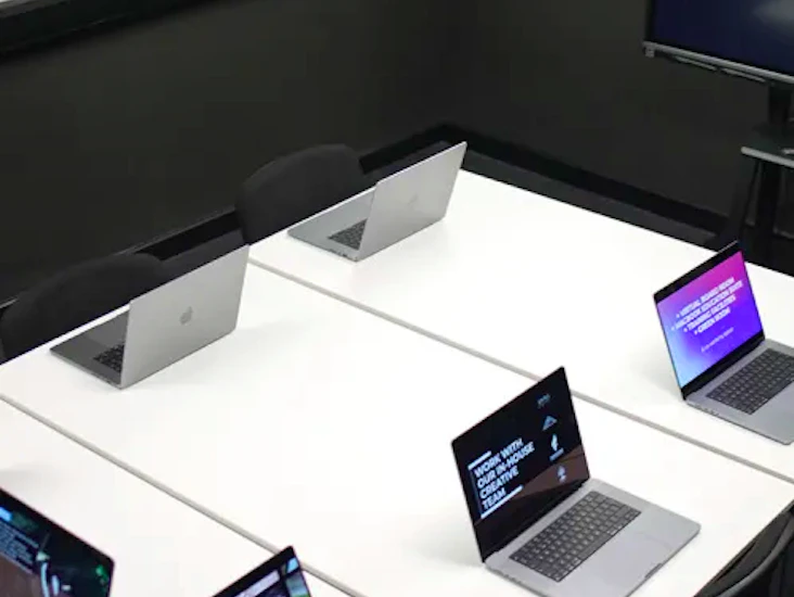 Creative digital lab training room