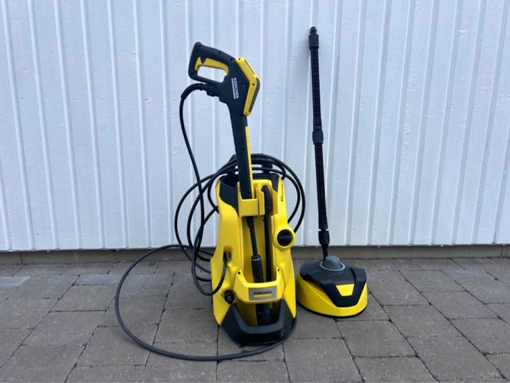 Kärcher högtryckstvätt k4 med altantvätt