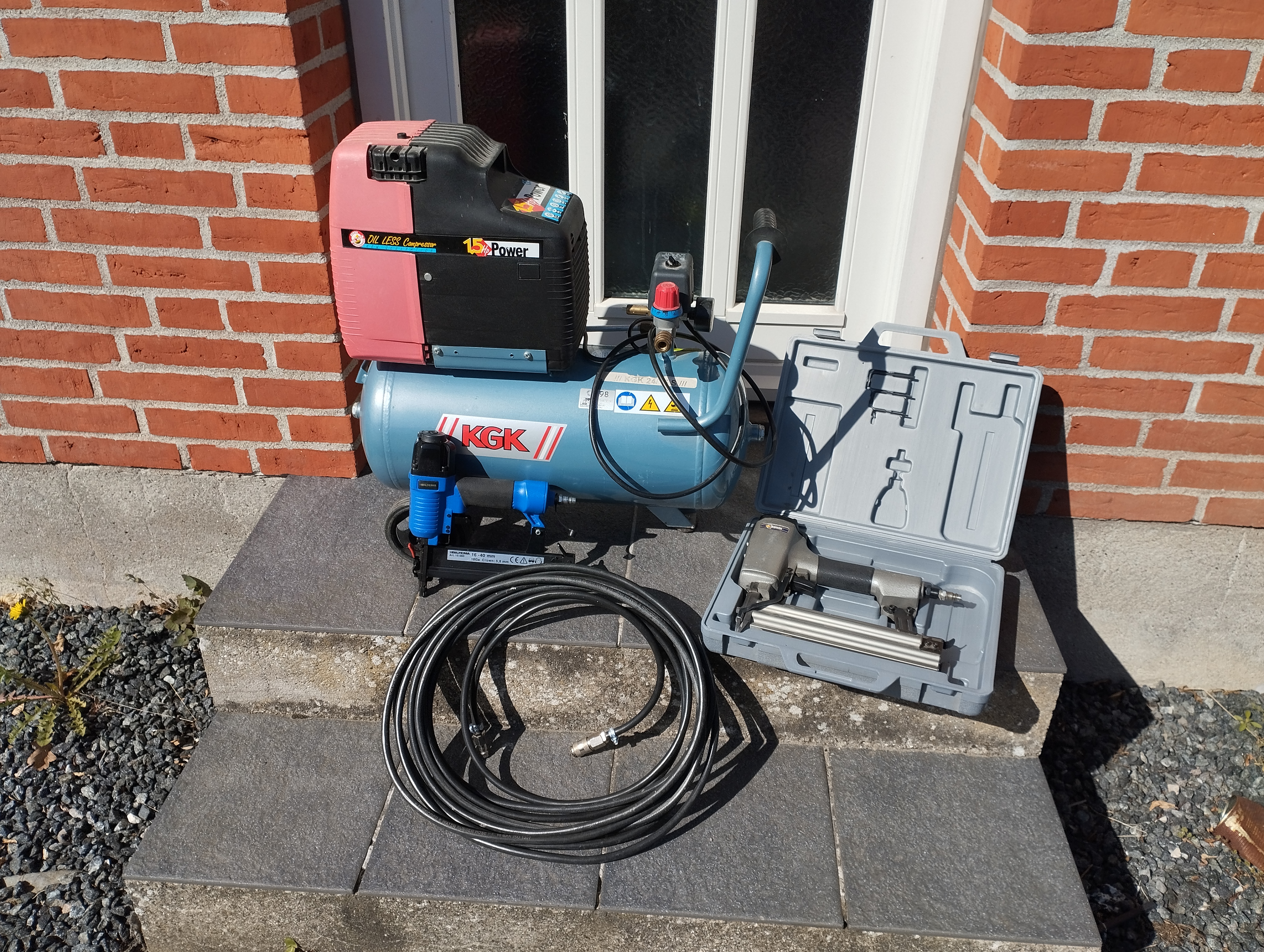 Dykkerpistol, klammepistol og kompressor