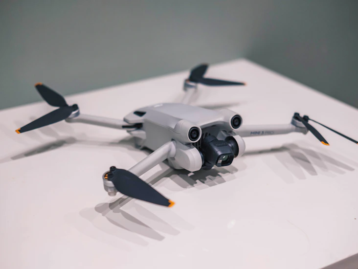 Dji mini 3 pro med smart controller