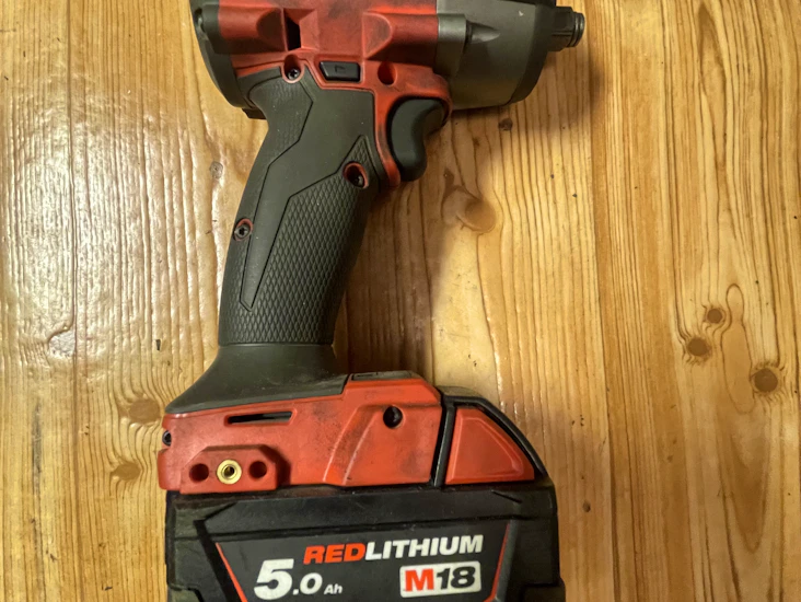 Milwaukee m18 fmtiw2f12 mutterdragare