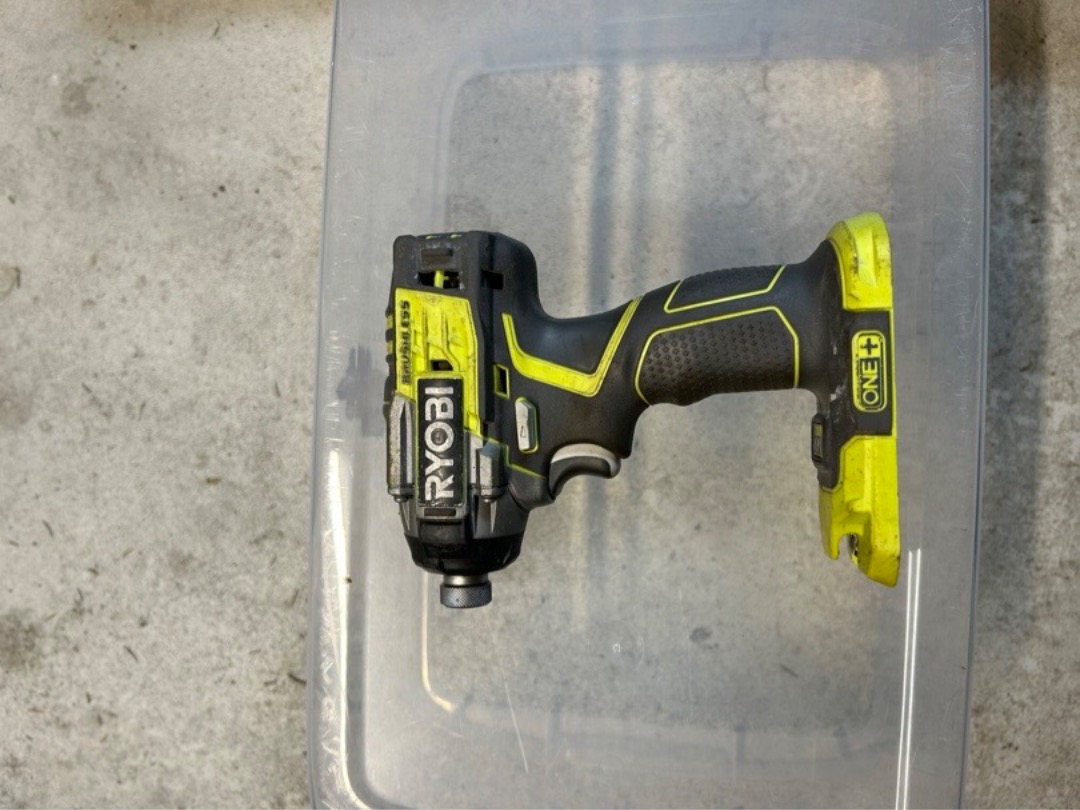 Ryobi slagtrekker