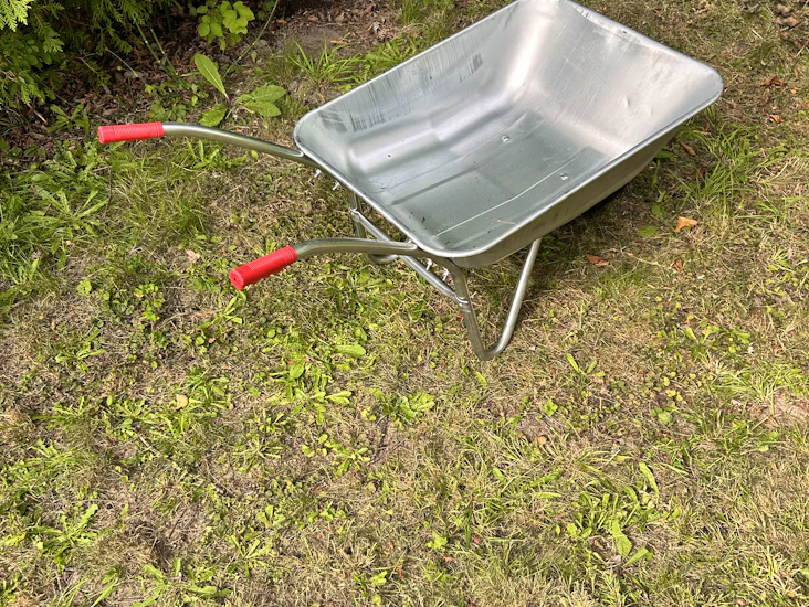 Skottkärra 65 liter / maxvikt 85 kg