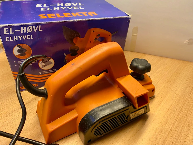 Elhyvel 16000 rpm för enklare arbeten