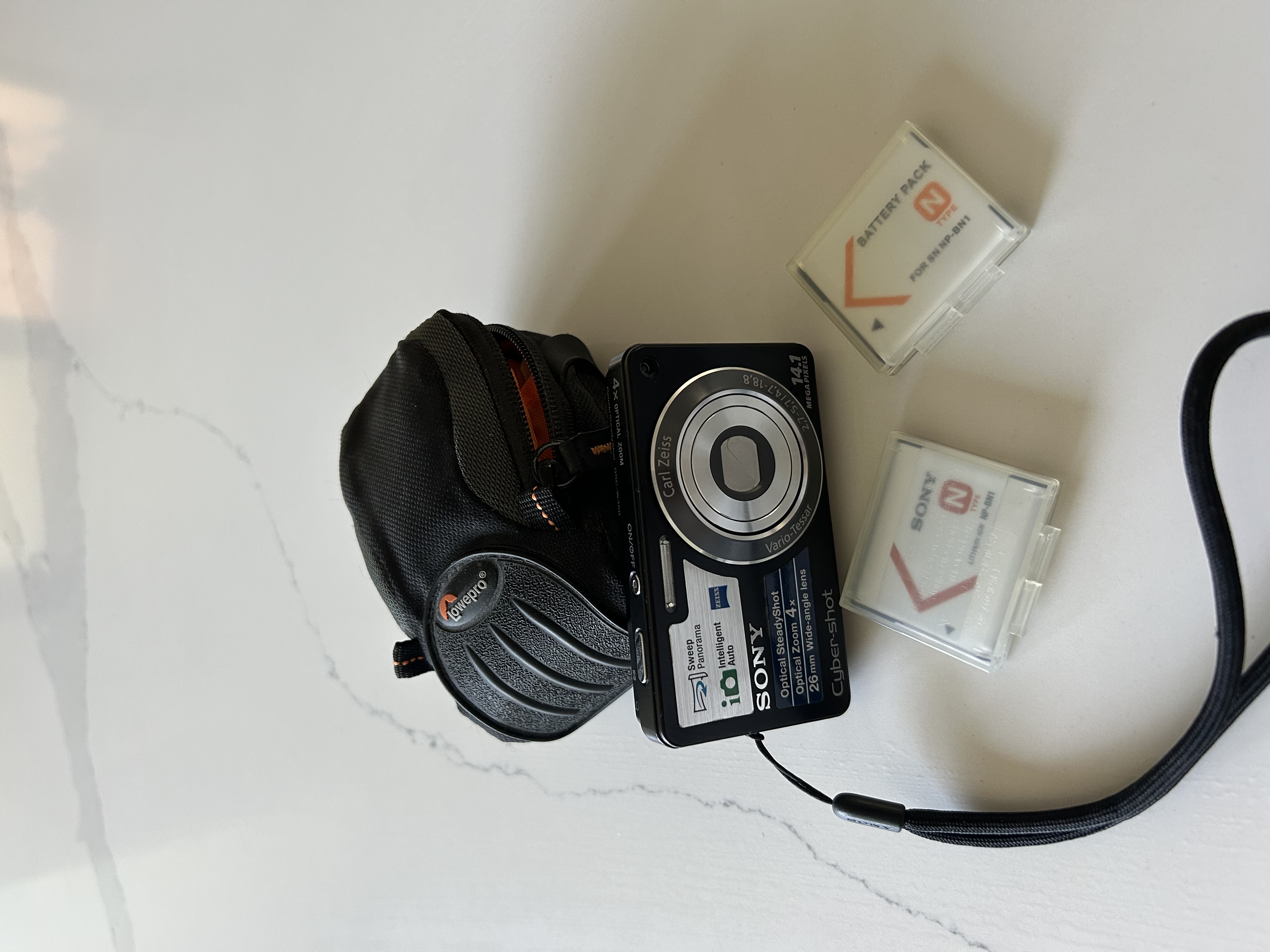 Retro sony cyber-shot w350 | y2k aesthetic digital camera kit