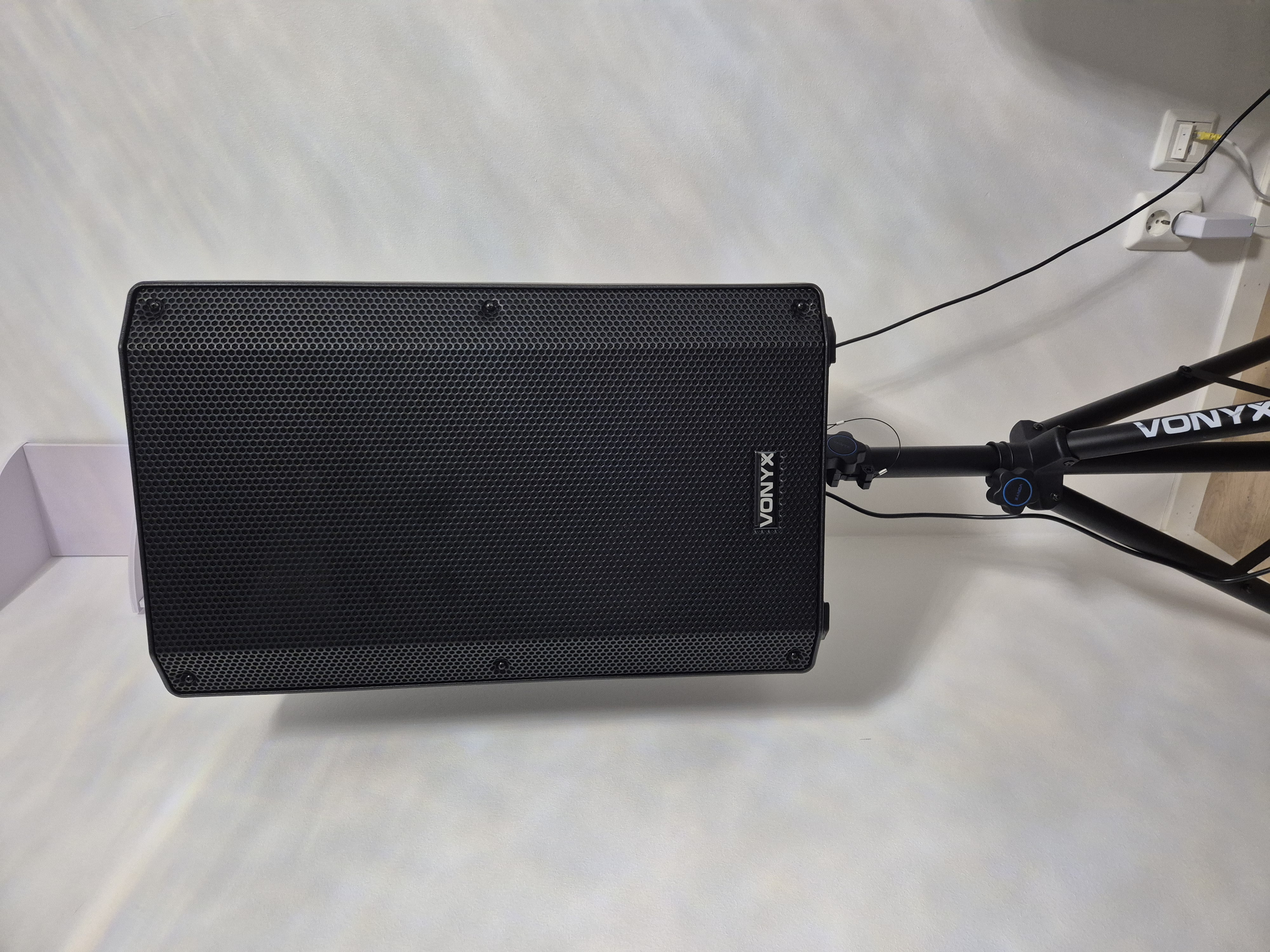 Vonyx aktiva högtalarna 