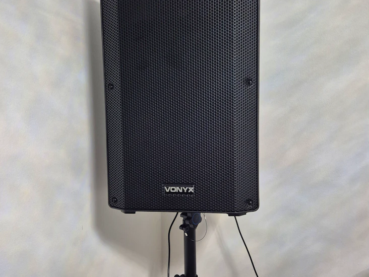 Vonyx aktiva högtalarna