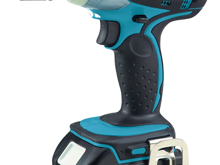 Makita lxt 1/2" drive impact wrench (cordless) 18v