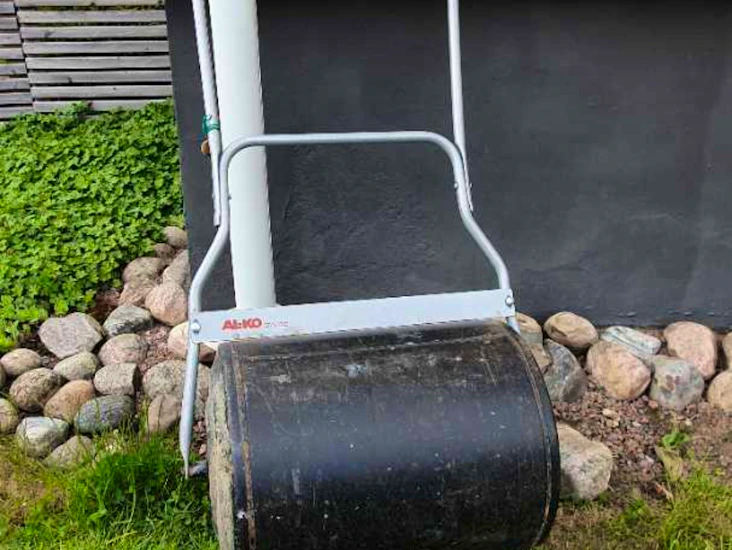 Vattenfyllningsbar slätvält