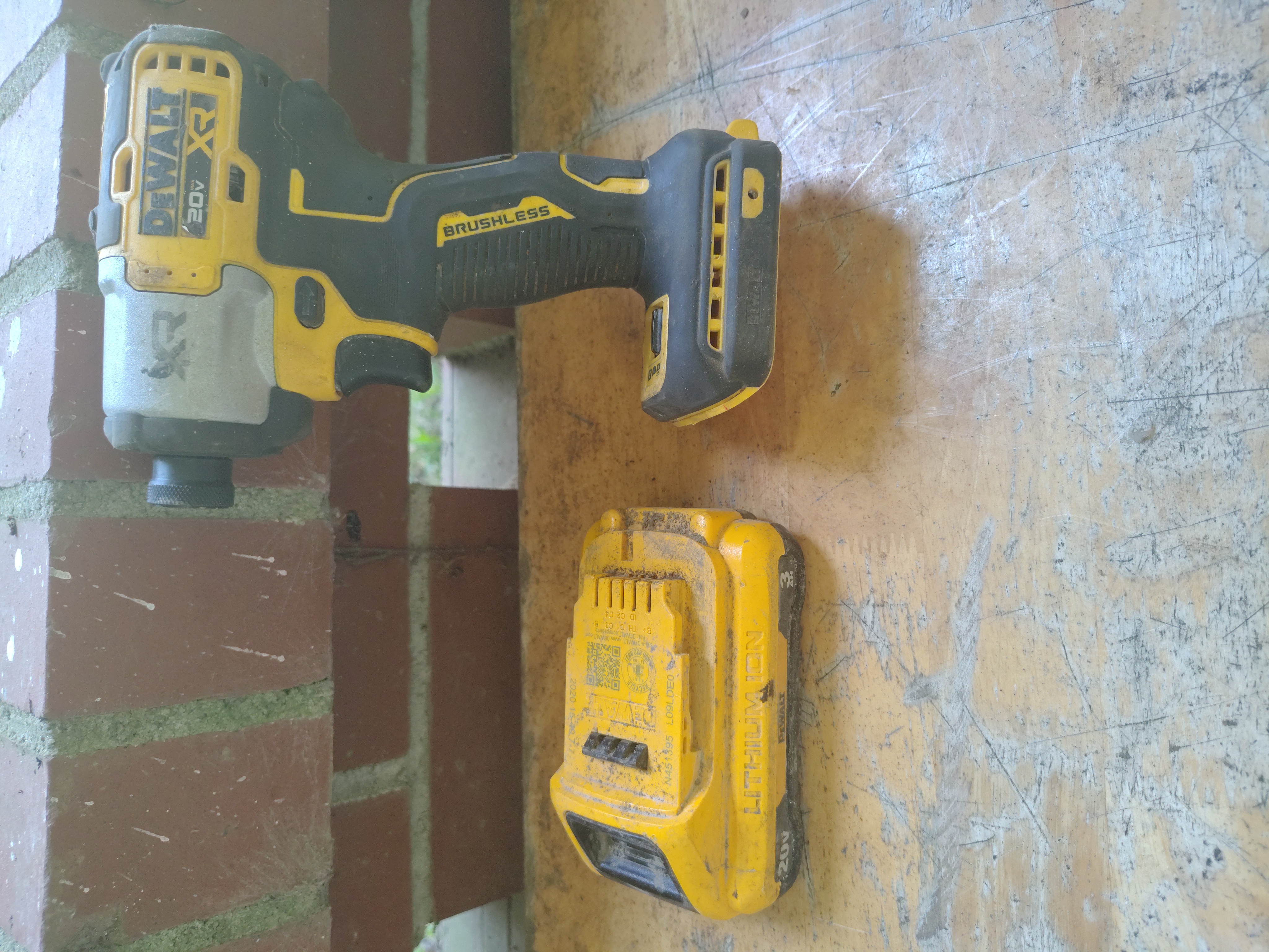 Dewalt 20v cordless impact driver