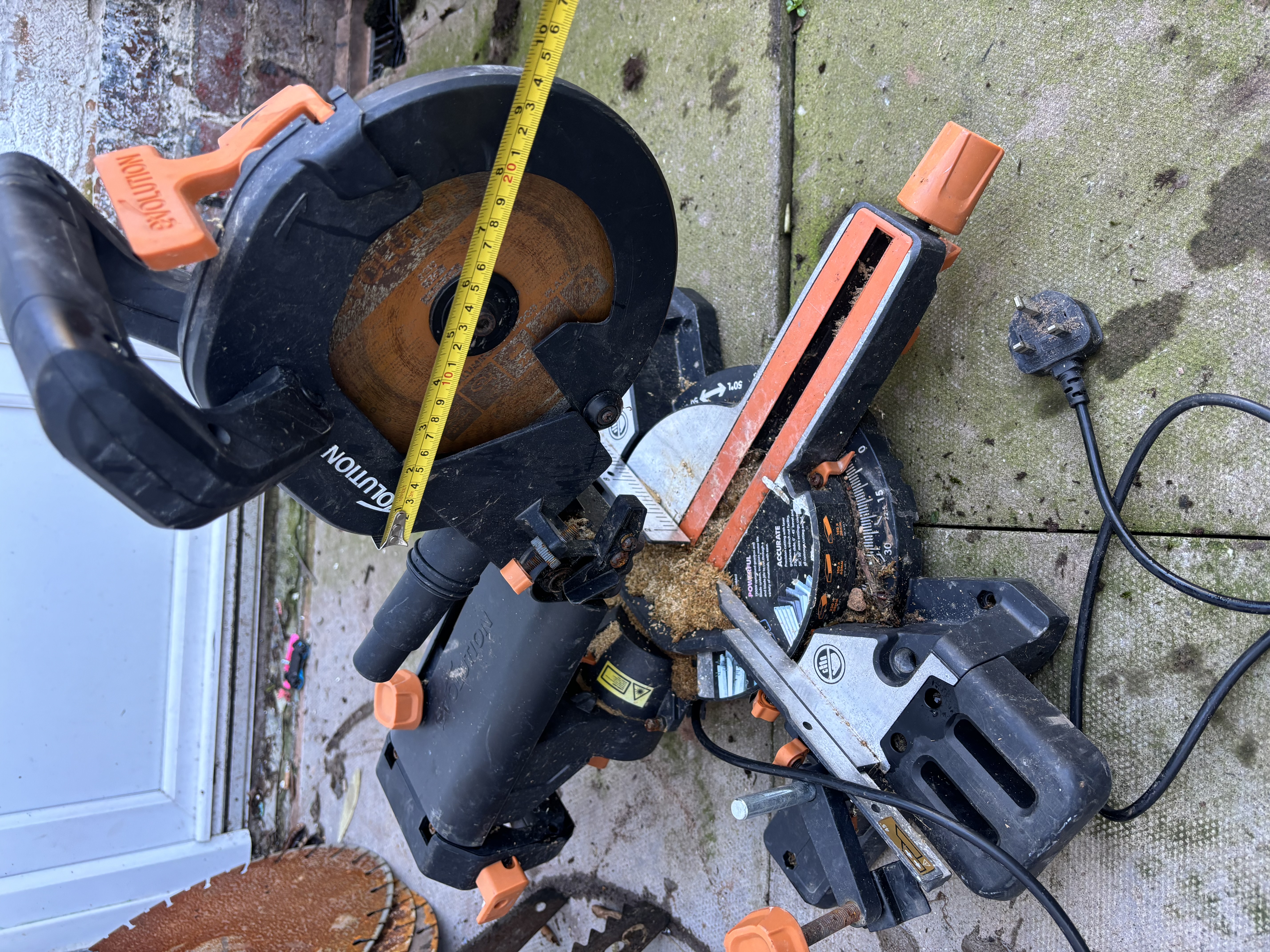 Chop saw 9” blade for wood