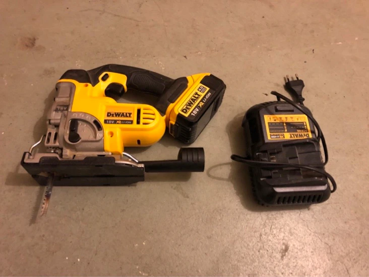 Dewalt sticksåg