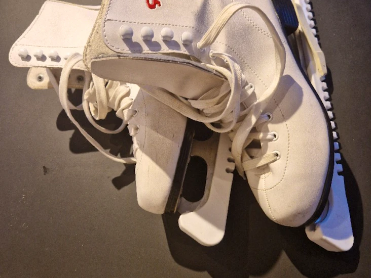 Skridskor, storlek 40