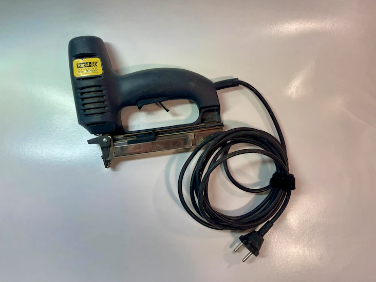 Elektrisk häftpistol