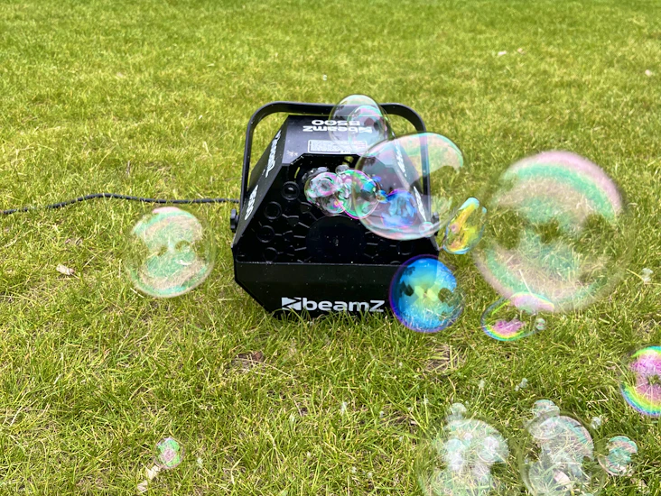 Vem blir inte glad av såpbubblor?